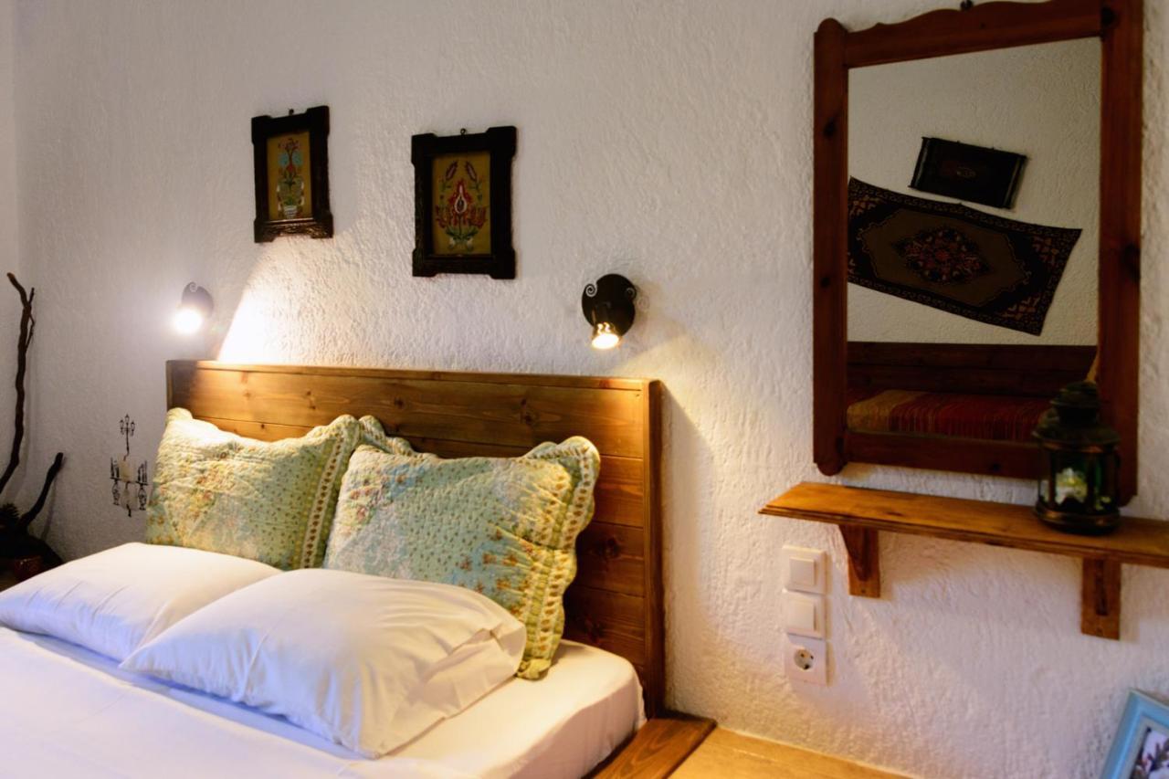Spiros Rooms Panormos  Exteriör bild